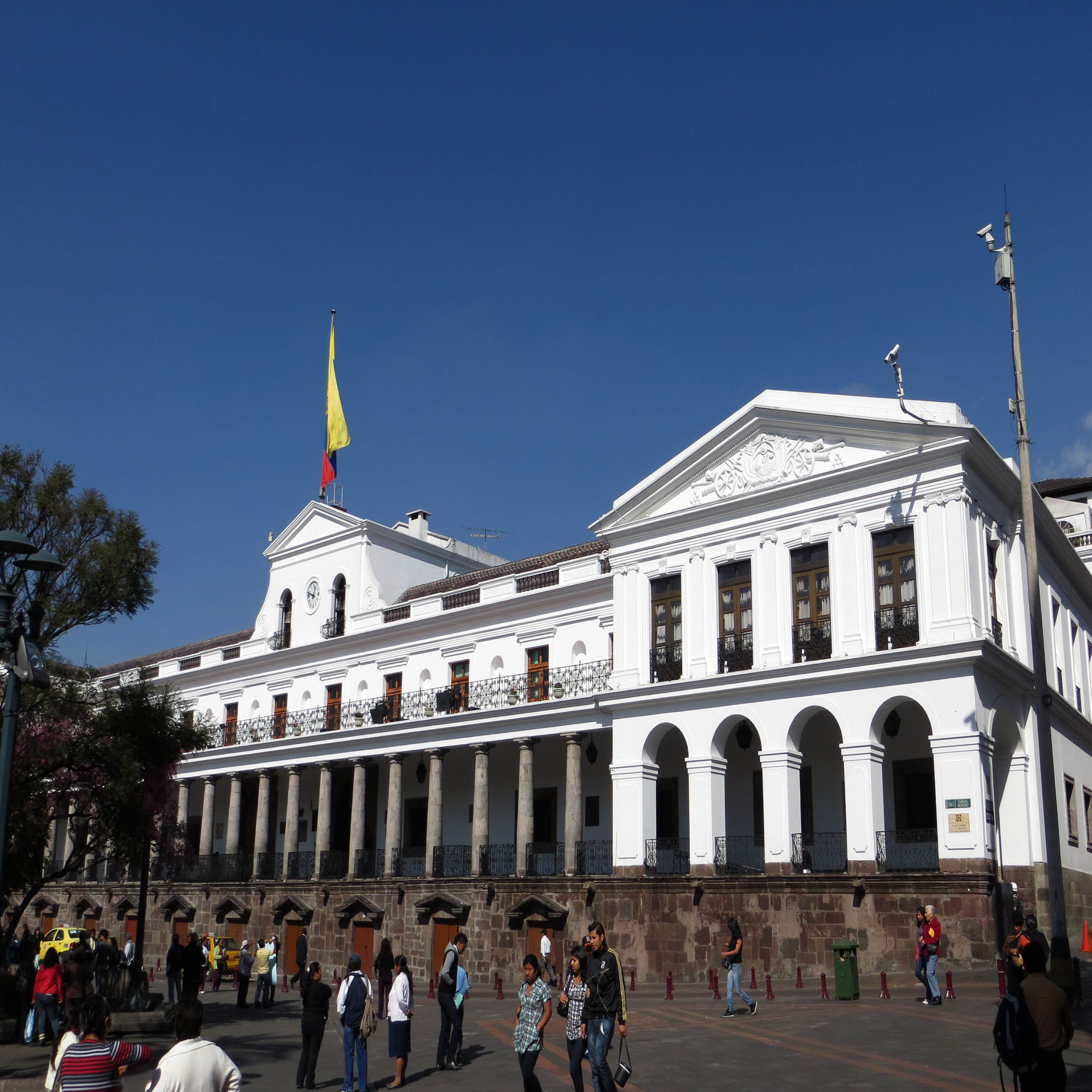 QUITO OLDTOWN PRESIDENTIAL PALACE DURING A QUITO CITY TOUR